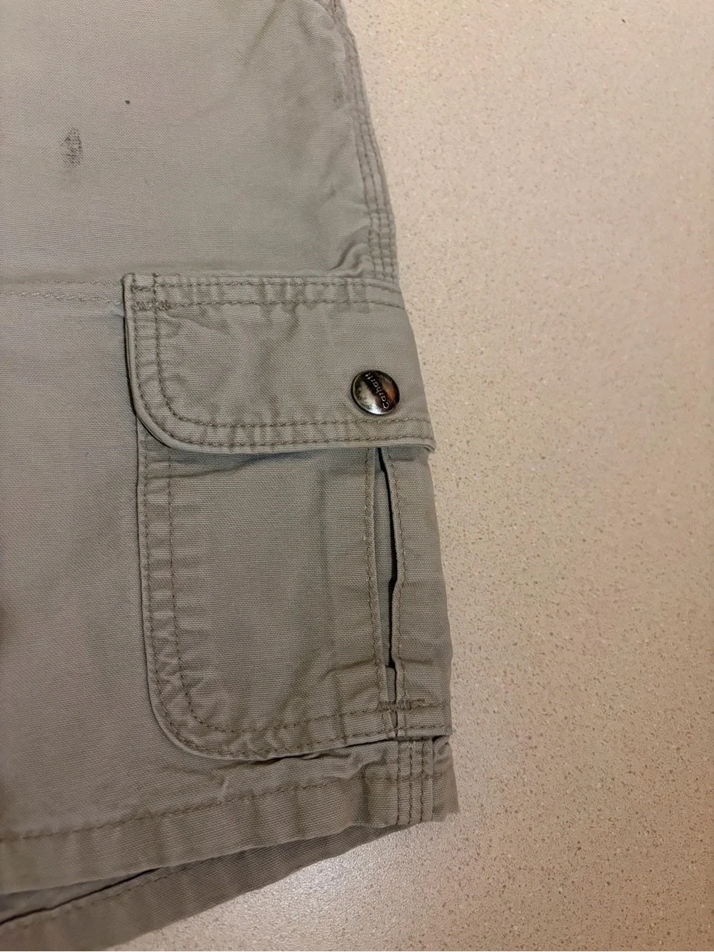 Carhartt Women’s Cargo Shorts in Light Khaki